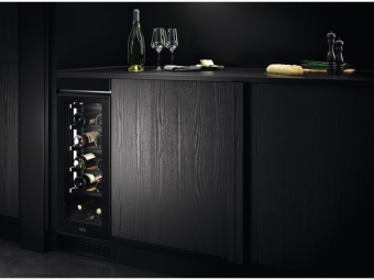 Детальное фото товара: AEG AWUS018B7B