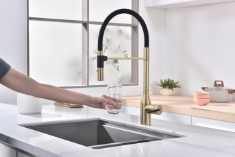 Детальное фото товара: Paulmark Magneto One, смеситель, светлое золото