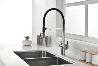 Детальное фото товара: Paulmark GRAVITY, смеситель, никель, черный шланг