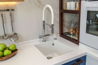 Детальное фото товара: Omoikiri Bosen 38-U-BL, мойка, гранит, черный